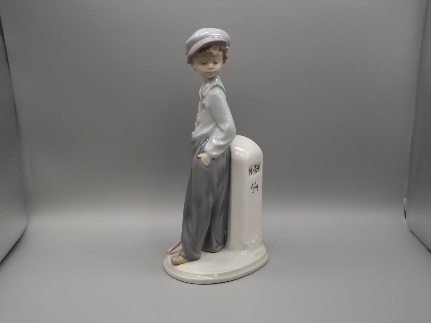 Vintage Lladro "The Wanderer" Figurine #5400 with Original Box