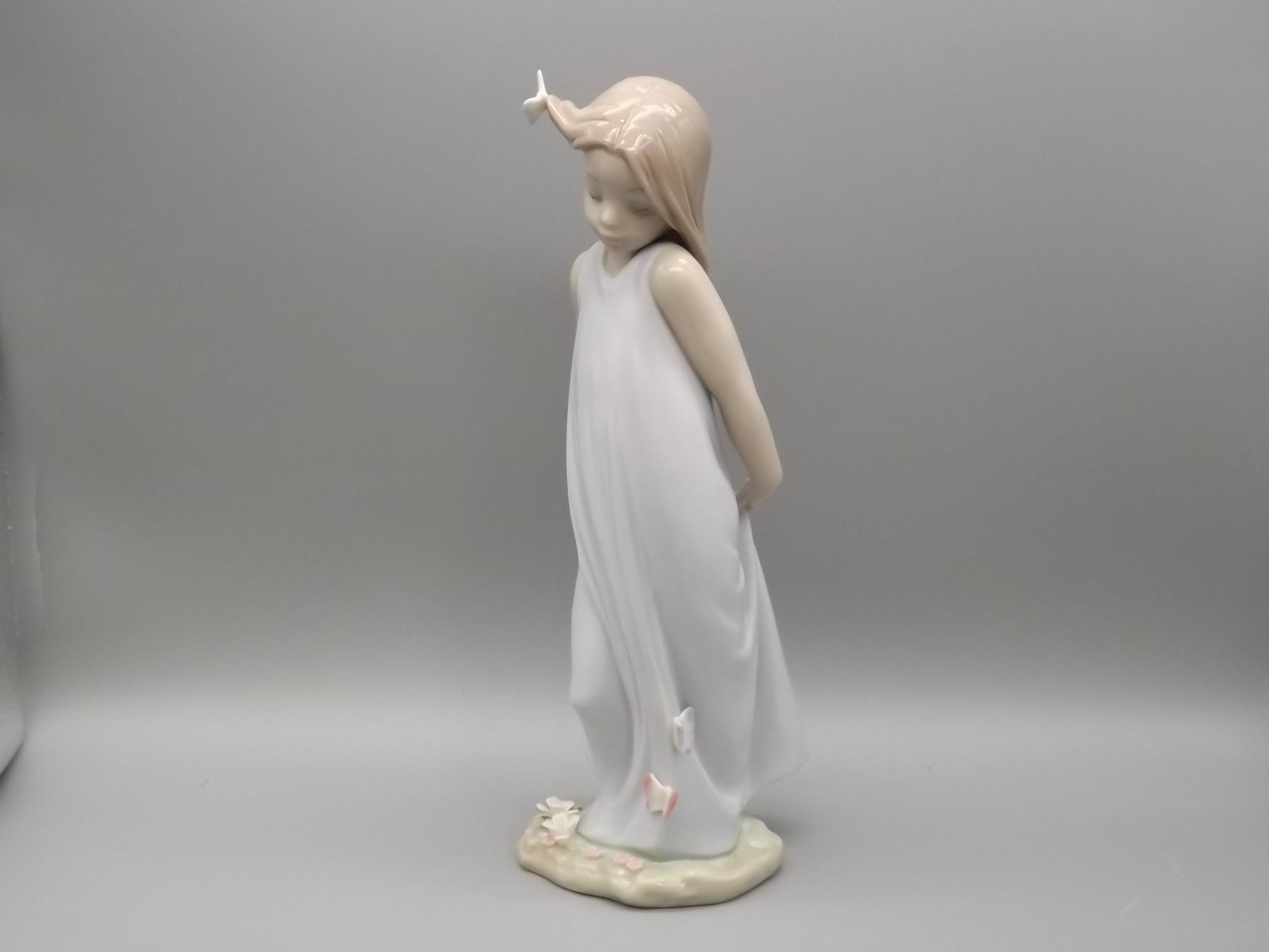 Vintage Lladro "Friends of Butterflies" Figurine #6963 (2004, with Box)