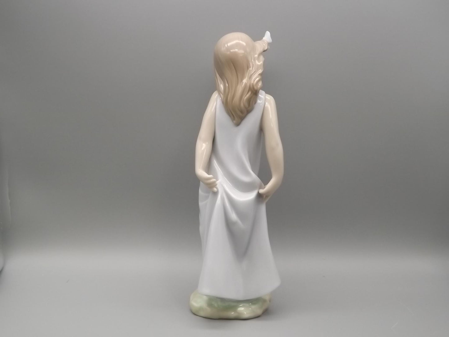 Vintage Lladro "Friends of Butterflies" Figurine #6963 (2004, with Box)