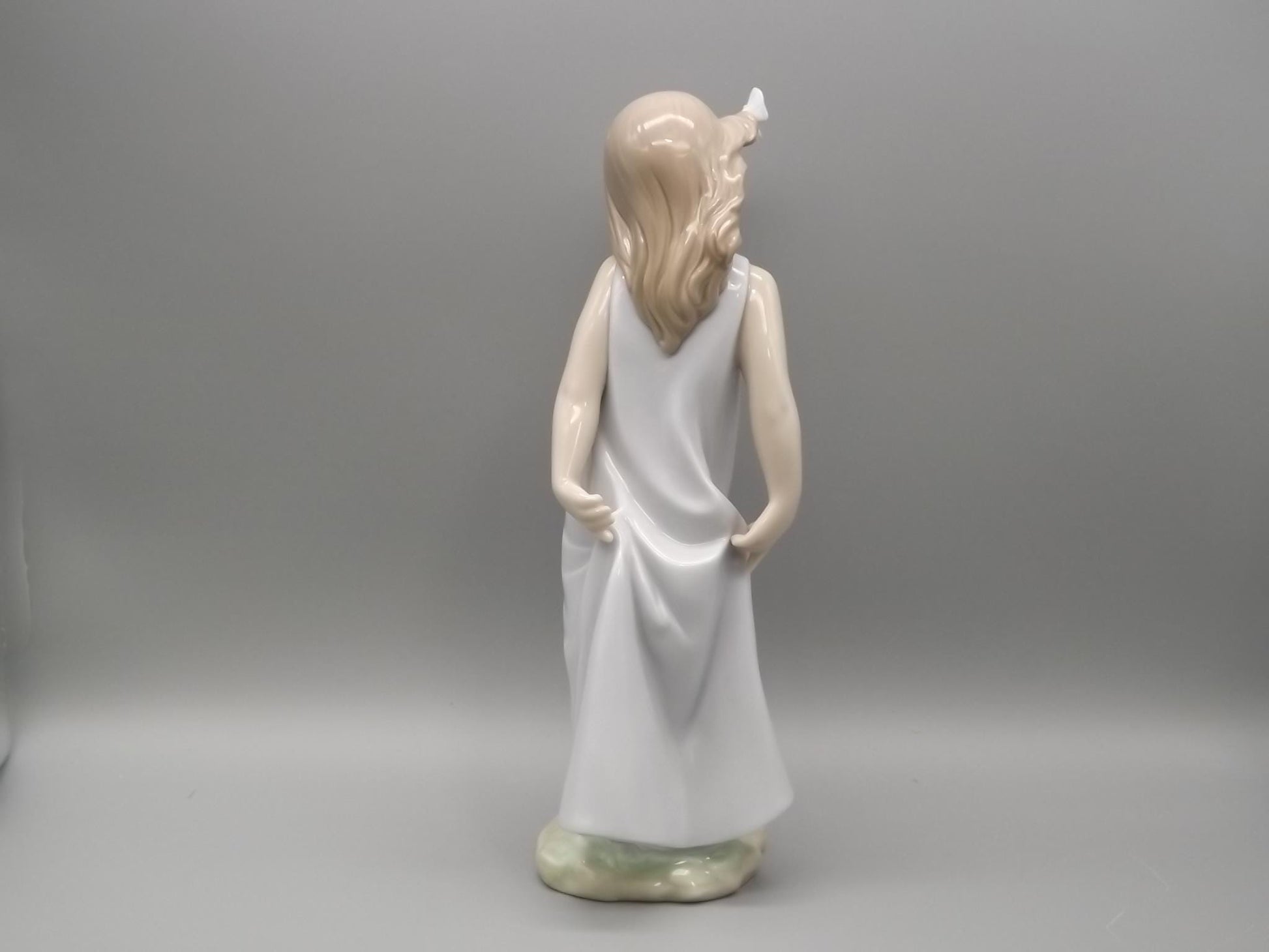 Vintage Lladro "Friends of Butterflies" Figurine #6963 (2004, with Box)