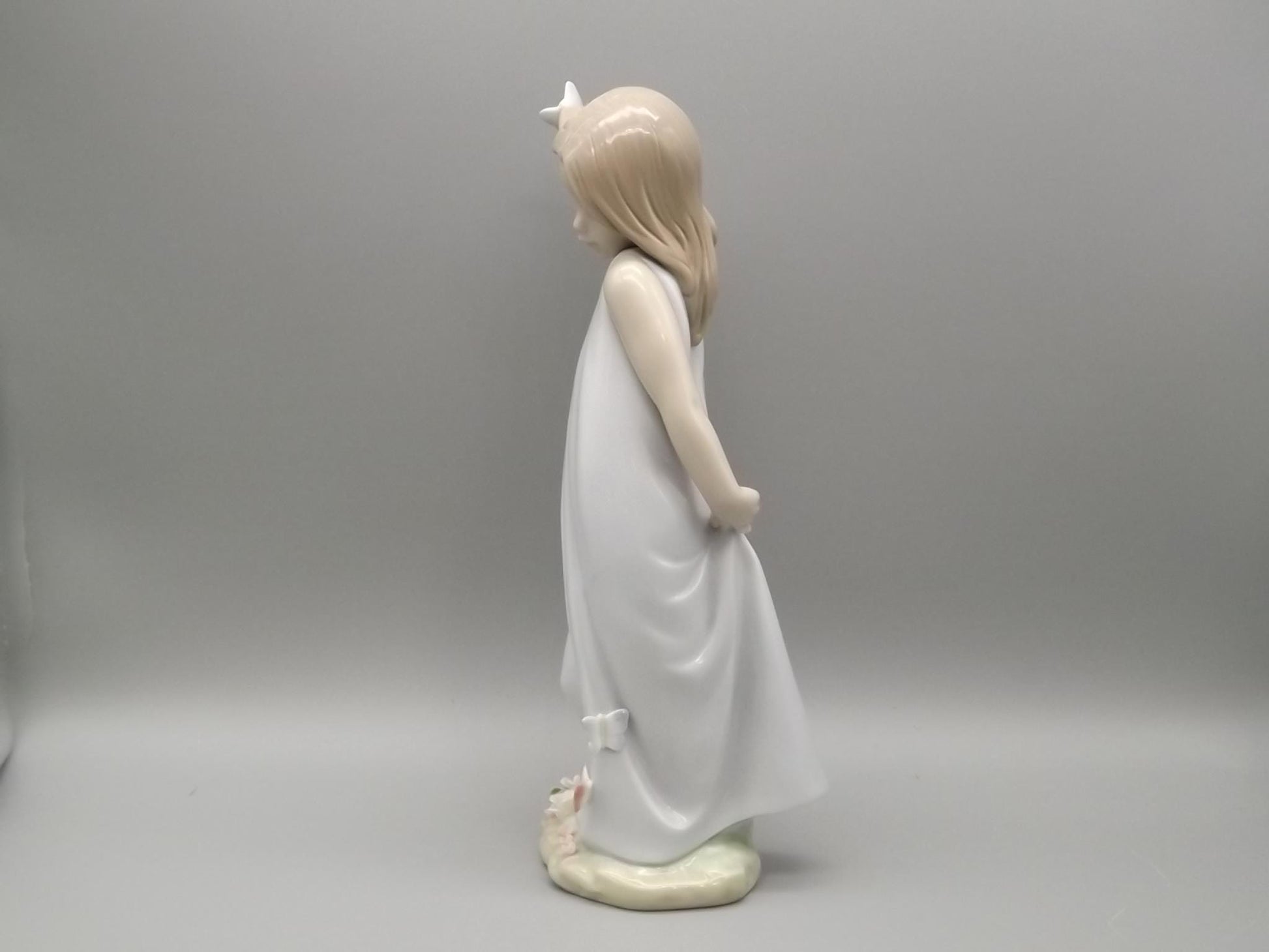 Vintage Lladro "Friends of Butterflies" Figurine #6963 (2004, with Box)