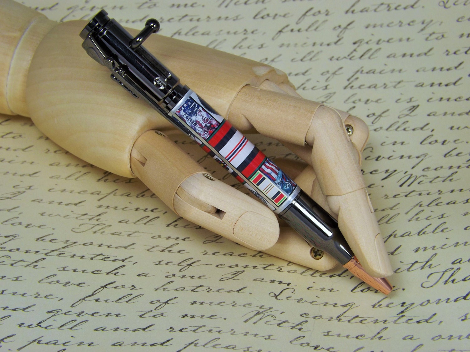 Handmade Bolt Action Pen, Gun Metal mechanism with a Afghanistan war campaign body. Perfect for the Veteran. This is a stunning momento.