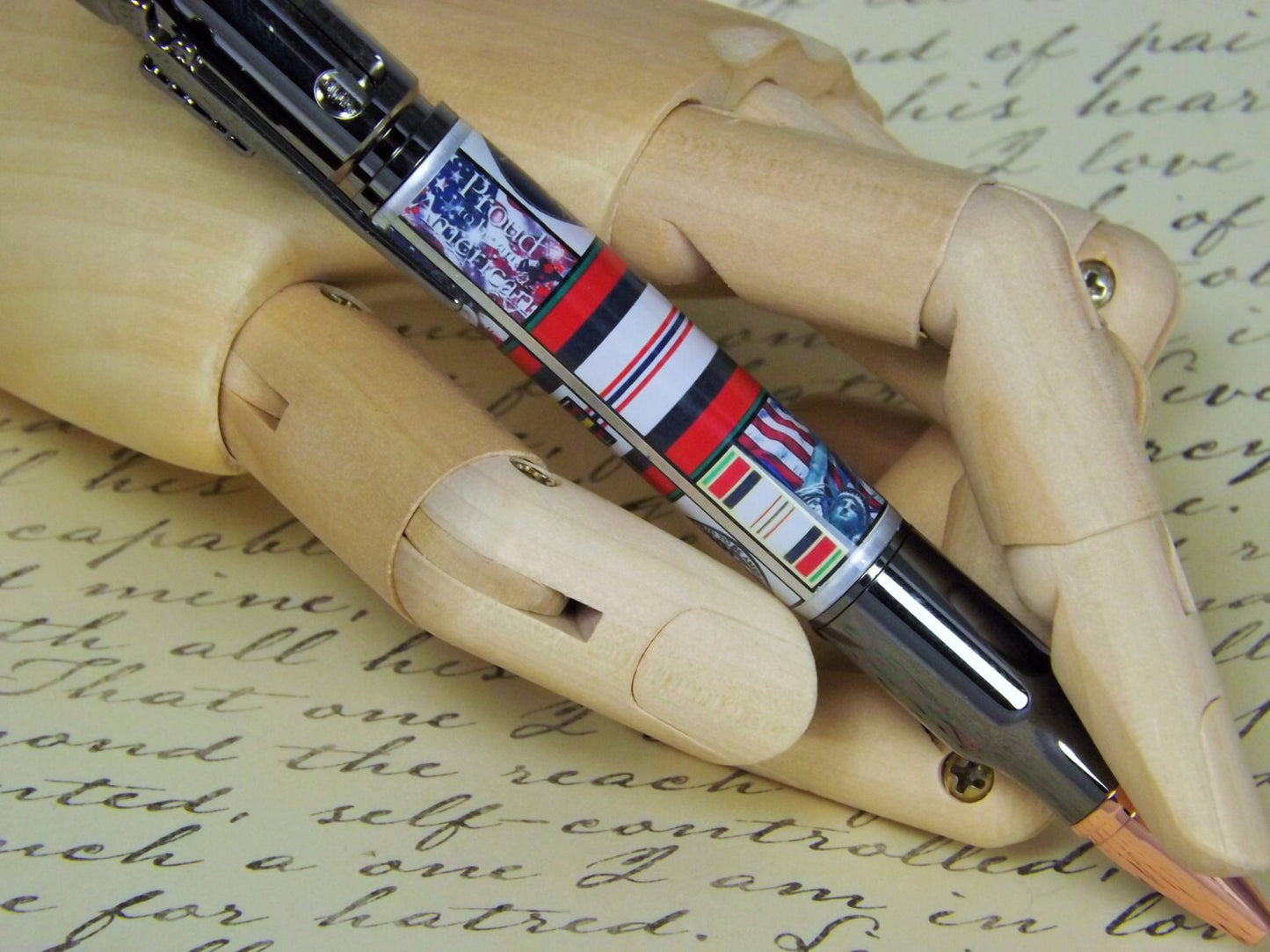 Handmade Bolt Action Pen, Gun Metal mechanism with a Afghanistan war campaign body. Perfect for the Veteran. This is a stunning momento.