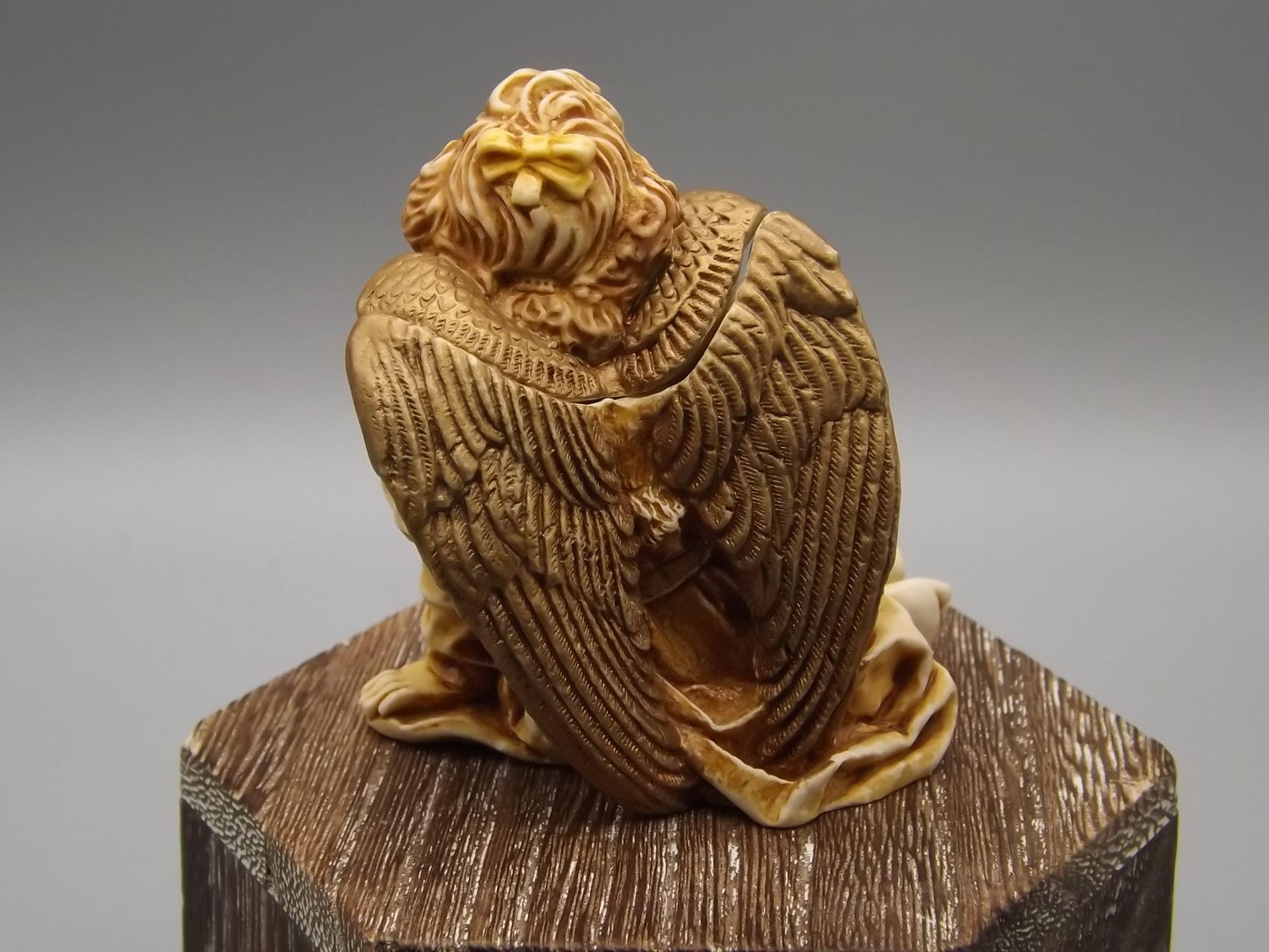 Harmony Kingdom Angelique Jest Figurine: Joi De Vivre, 1996 Retired Edition