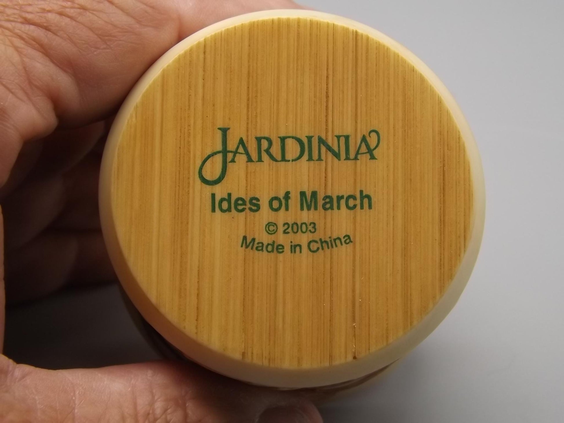 Vintage Harmony Ball Kingdom Rabbit Figurine - Ides of March - Jardinia Collection