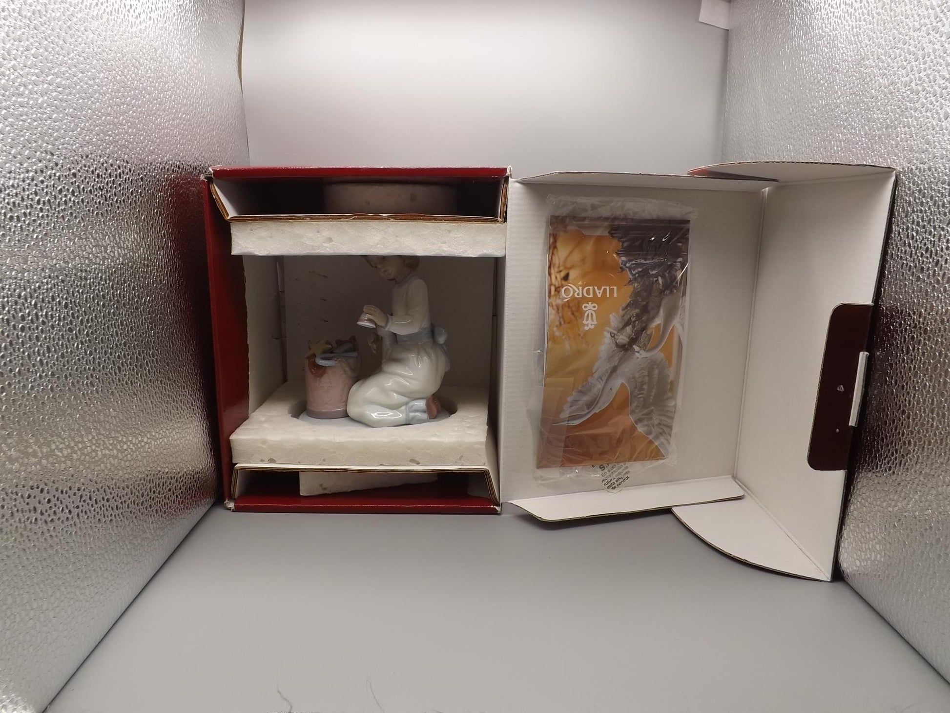 Vintage Lladro "Ringing in the Season" Figurine #6671 (2000) with Box.