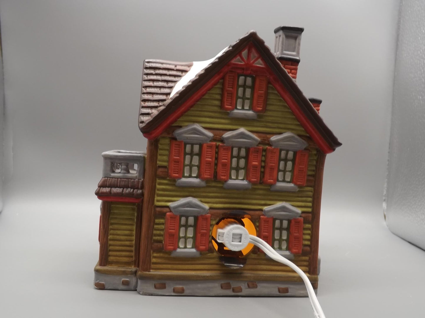 Vintage 1996 Dickens Keepsake Eatery Shop yuletide decoration