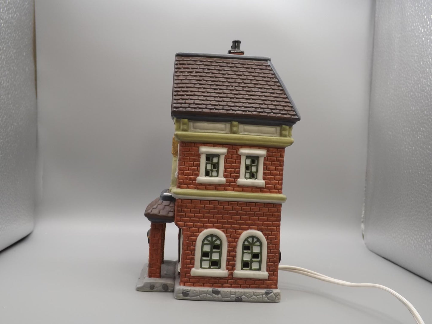 Vintage 1997 Copperfield Keepsake Furniture Shop yuletide decoration