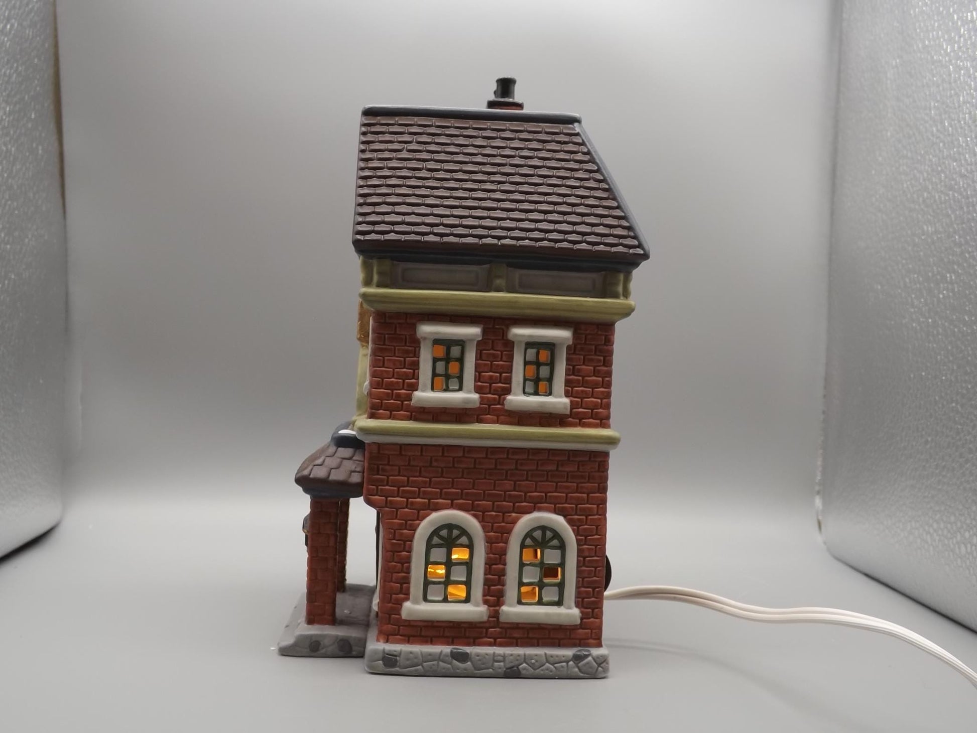 Vintage 1997 Copperfield Keepsake Furniture Shop yuletide decoration