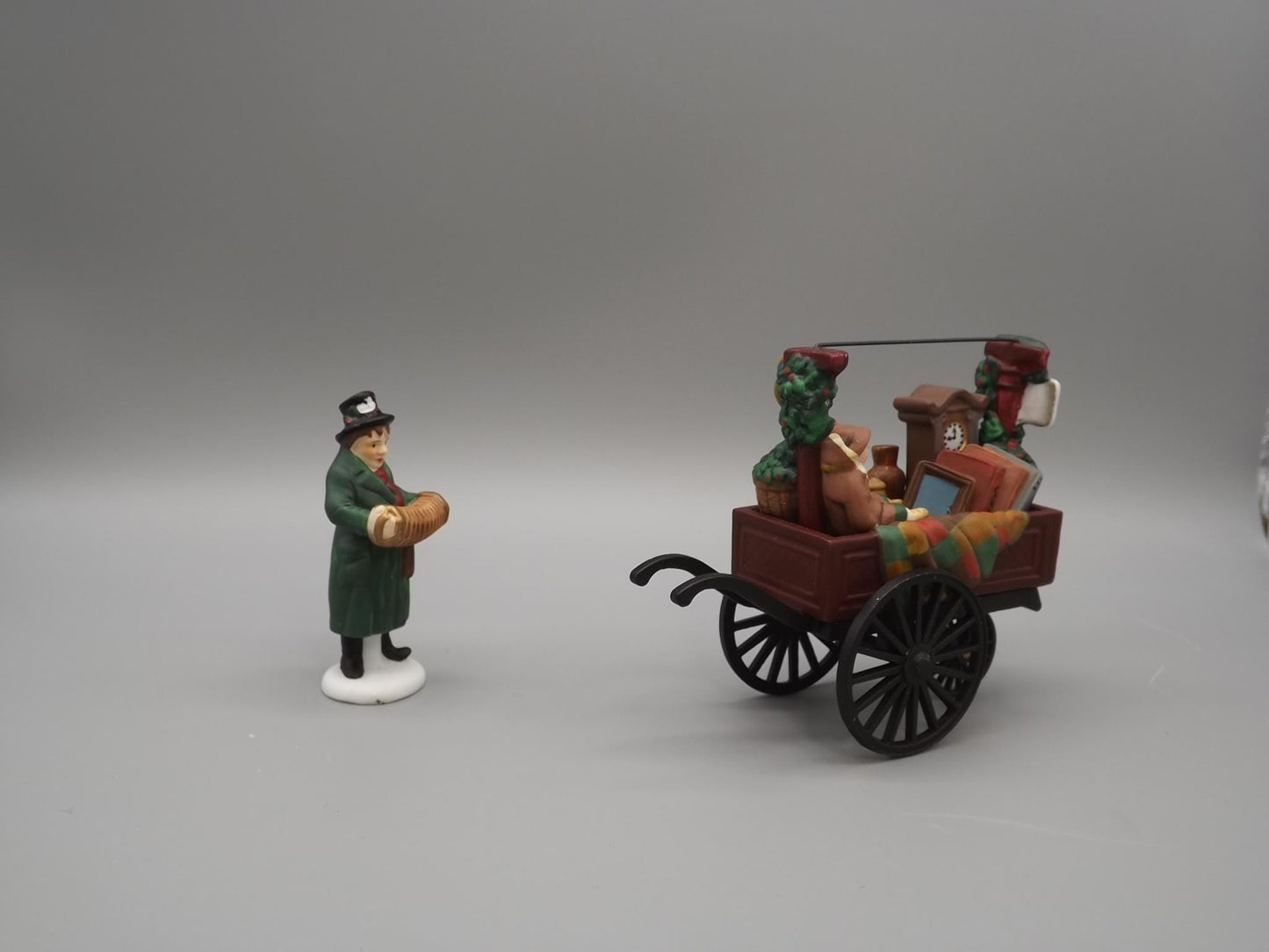 Vintage Heritage Village Collection Chelsie Market Curiosities yuletide decoration