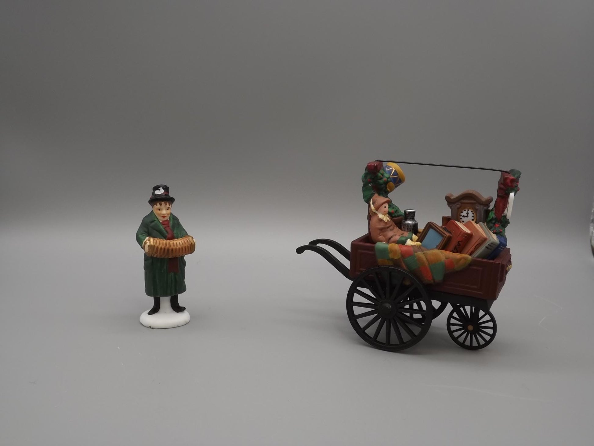 Vintage Heritage Village Collection Chelsie Market Curiosities yuletide decoration