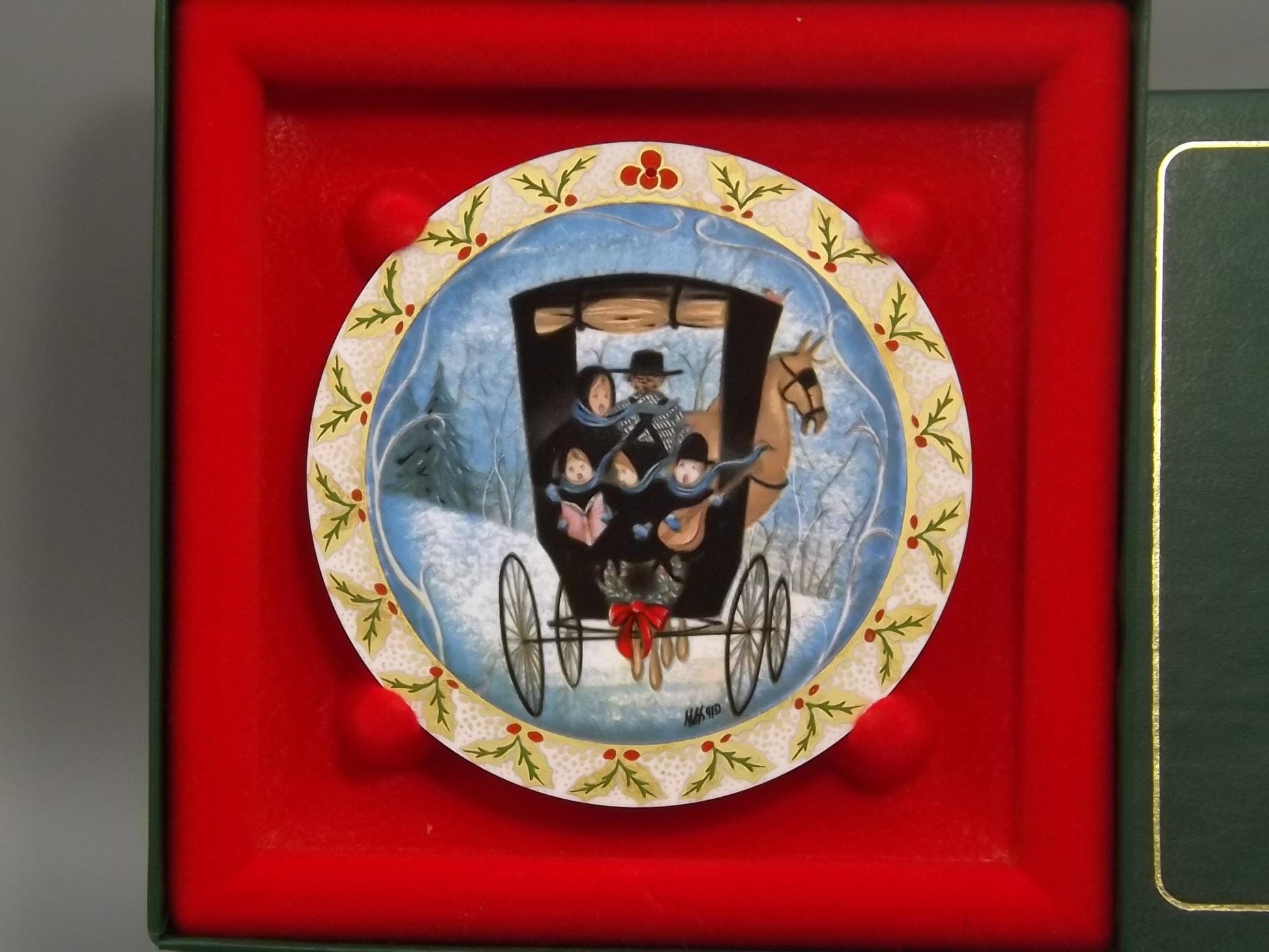 Vintage 1992 P Buckley Moss Porcelain Ornament "Noel"