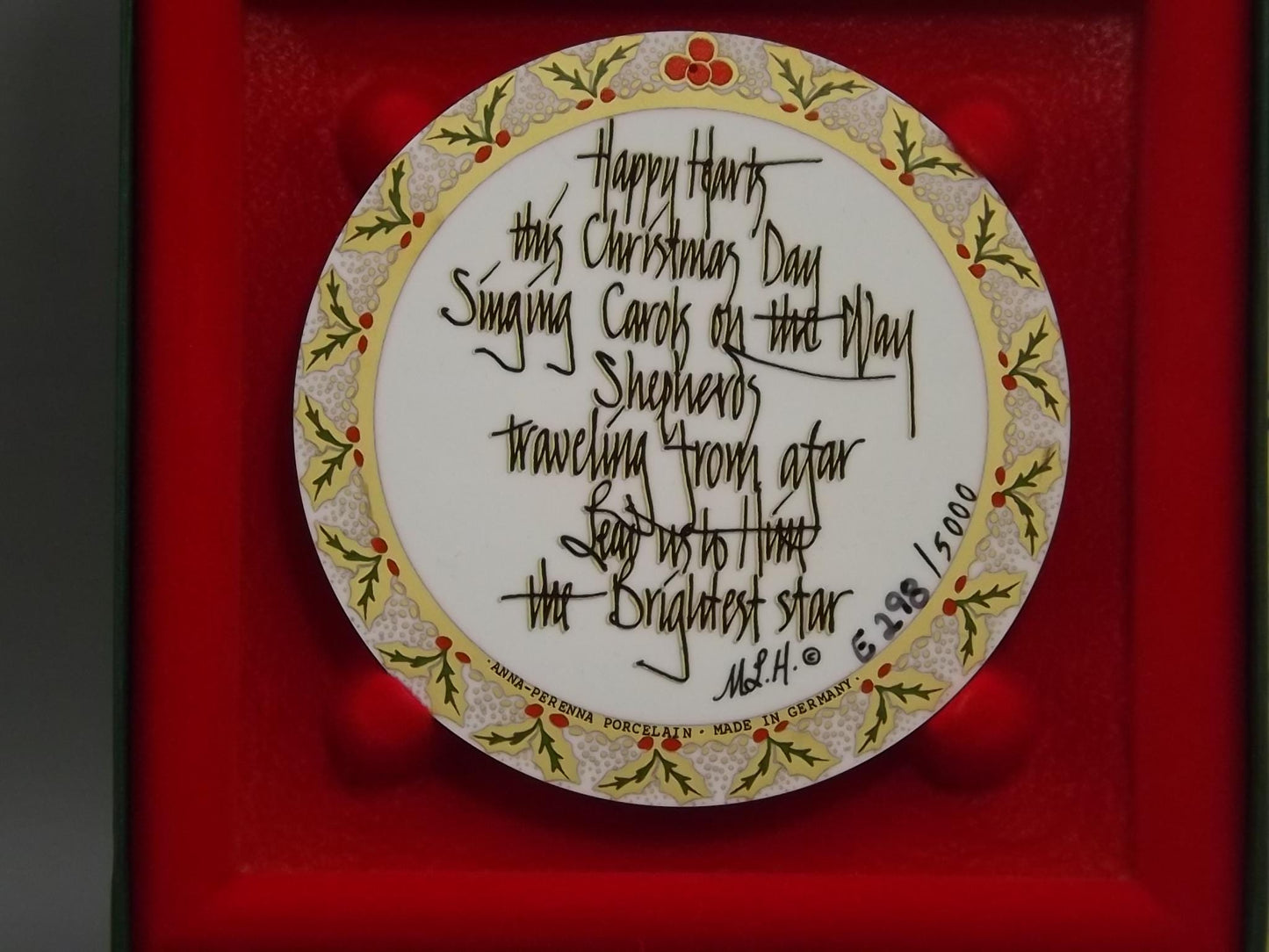 Vintage 1992 P Buckley Moss Porcelain Ornament "The Sleighride"