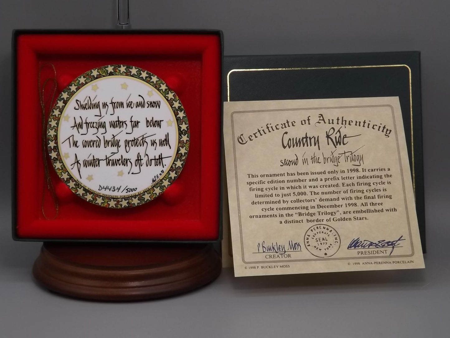 Vintage 1998 P Buckley Moss Porcelain Ornament "Country Ride"