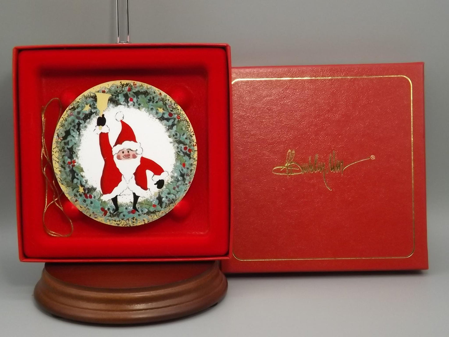 Vintage 2001 P Buckley Moss Porcelain Ornament "Kringle Bells"