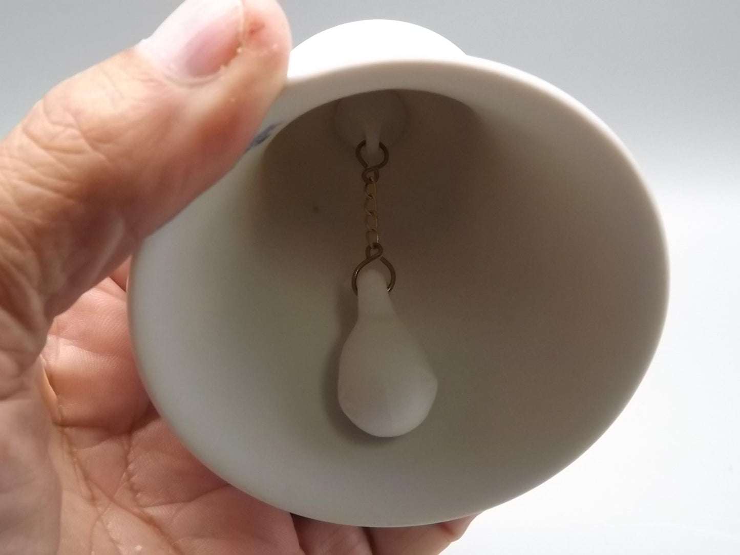 Vintage 1999 Lladro Christmas ornament bell Figurine #16636 (1999) with Box.