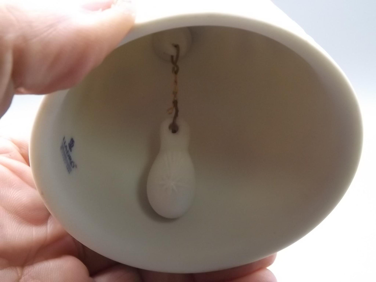 Vintage 2000 Lladro Christmas ornament bell Figurine #16700 (2000) with Box.