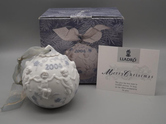 Vintage Lladro Christmas ornament bell Figurine #16736 (2004) with Box.