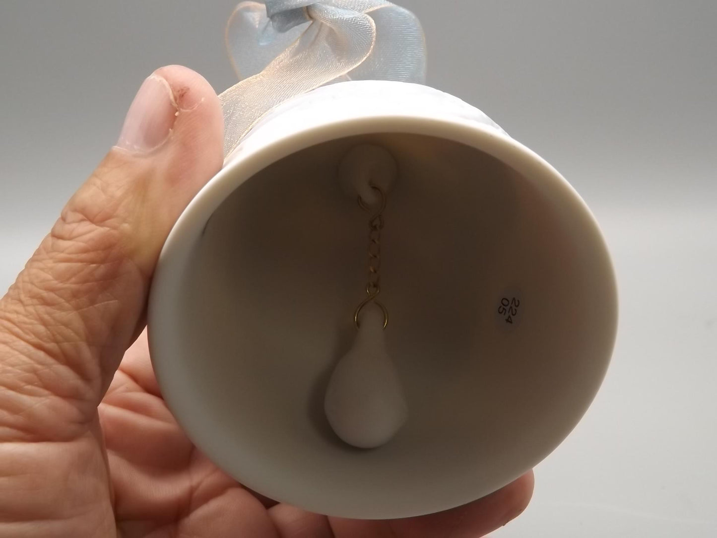 Vintage Lladro Christmas ornament bell Figurine #18125 (2005) with Box.