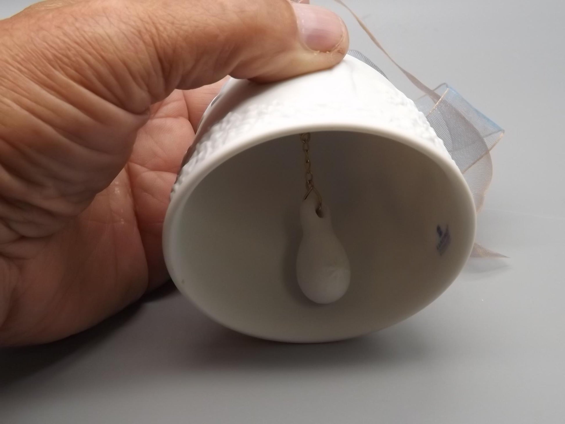 Vintage Lladro Christmas ornament bell Figurine #18348 with Box.