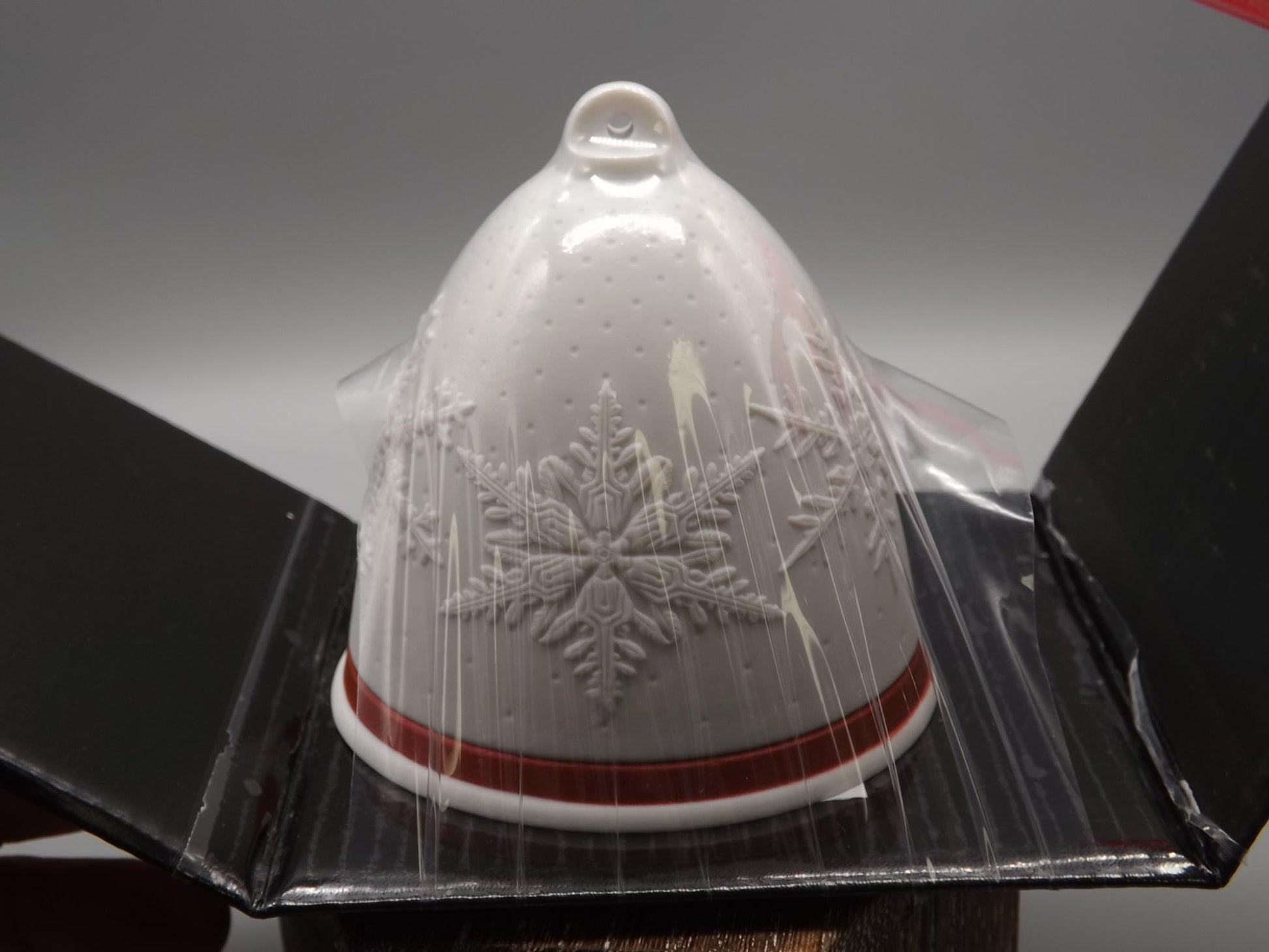 Vintage Lladro Christmas ornament bell Figurine #18448 with Box.