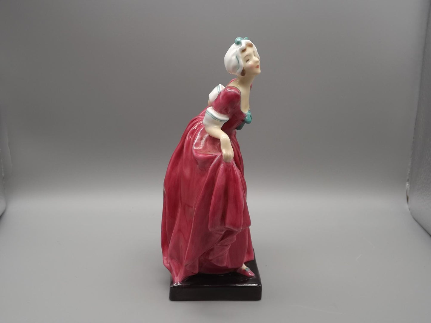Vintage Royal Doulton Figurine: "Delight" HN 1772, Hand-Decorated