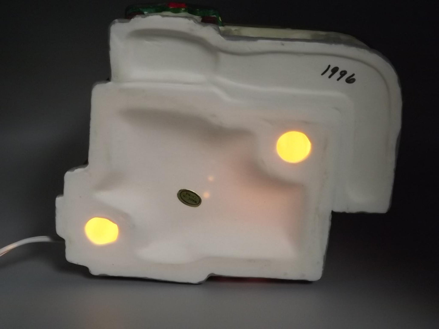 Vintage 1996 Dickens Keepsake Beauty and Coffee Shop