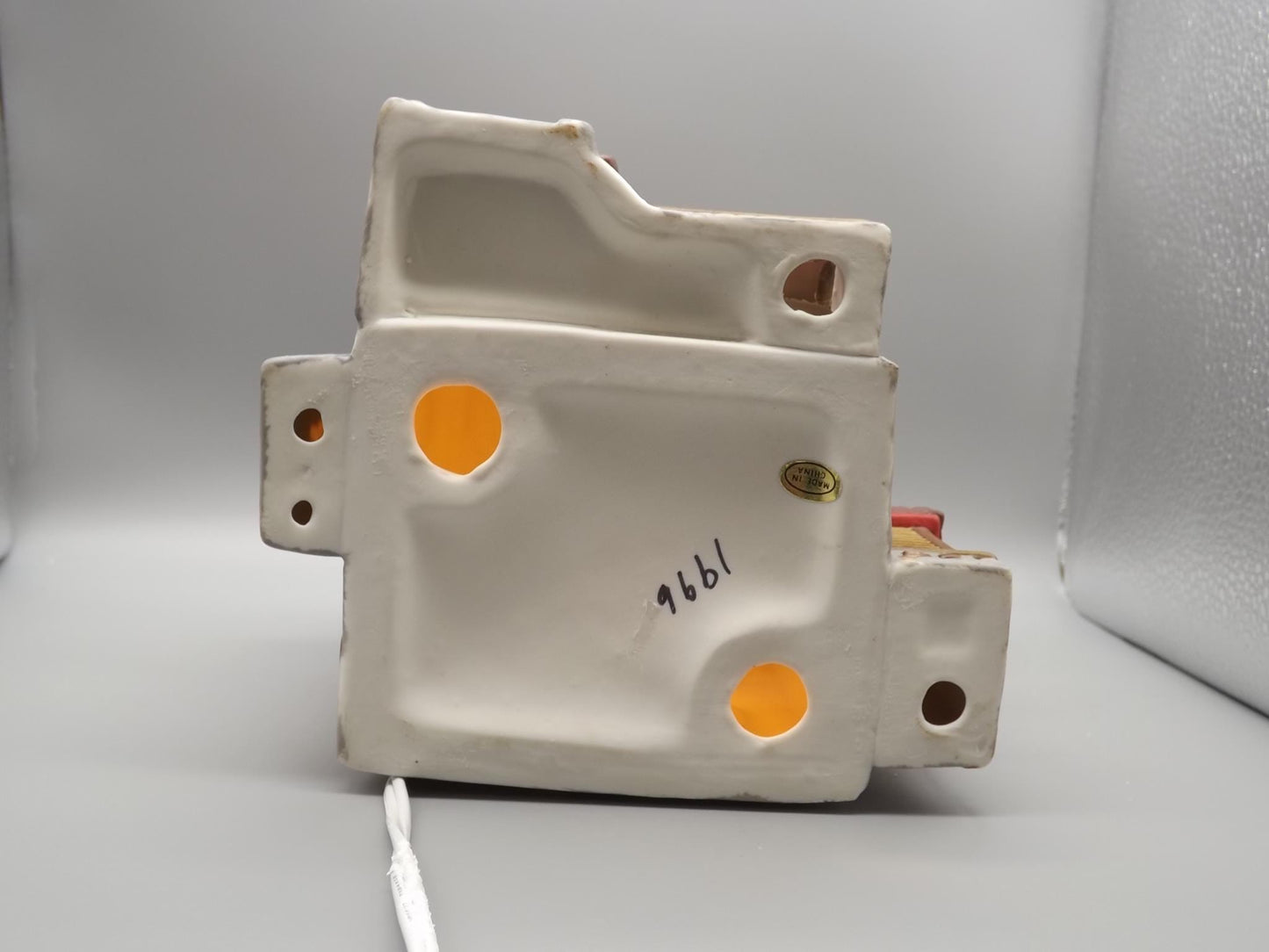 Vintage 1996 Dickens Keepsake Eatery Shop yuletide decoration