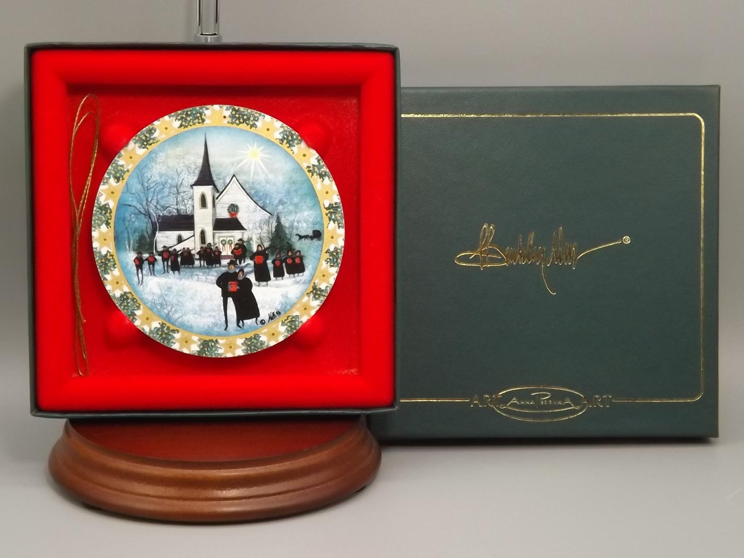 Vintage 1994 P Buckley Moss Porcelain Ornament "Christmas Carol"