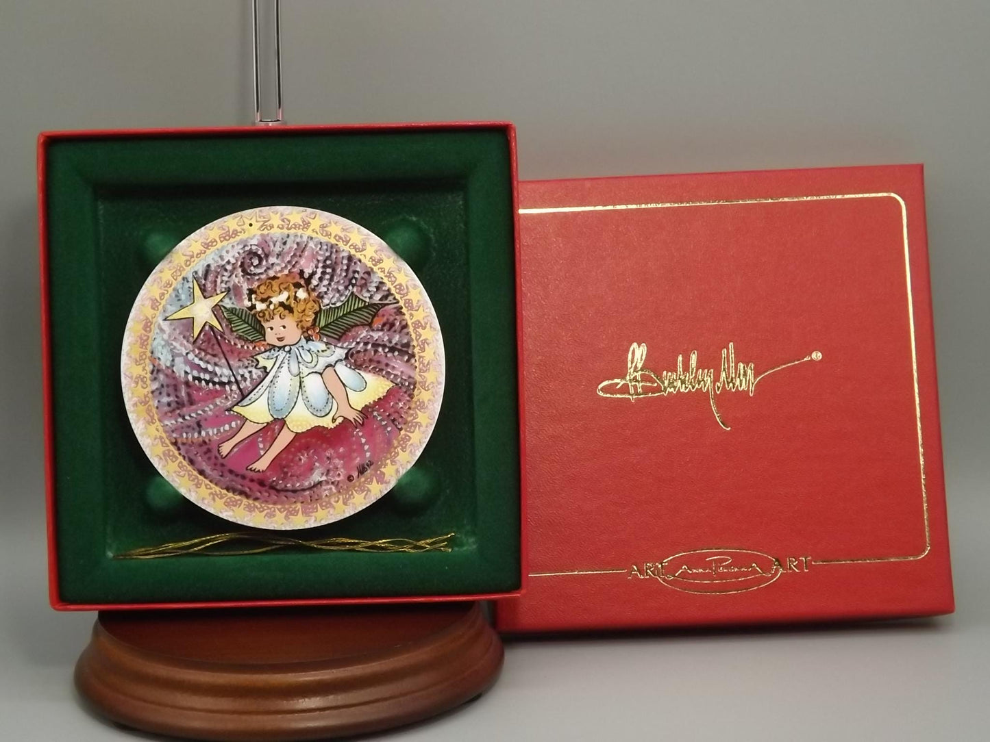 Vintage 1992 P Buckley Moss Porcelain Ornament "First Angel"