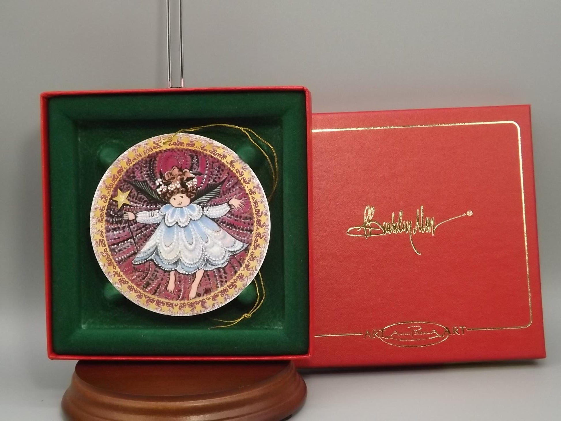 Vintage 1993 P Buckley Moss Porcelain Ornament "Angel Girl aka second angel"